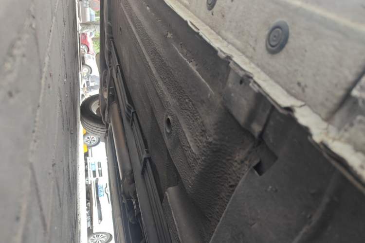 Used Nissan Tiida 2011 1.6L CVT Comfort Model Chassis Front Right