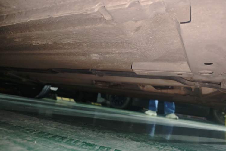 Used Nissan Tiida 2011 1.6L CVT Smart Version Chassis Front Right