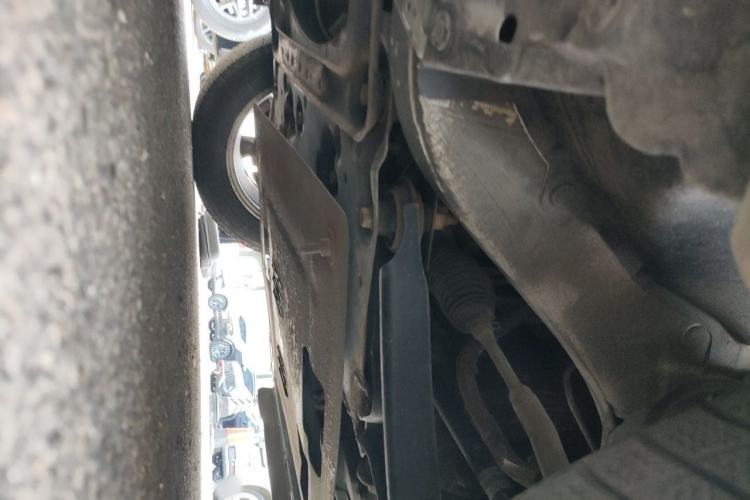 Used Nissan Tiida 2011 1.6L CVT Comfort Model Chassis Front Right