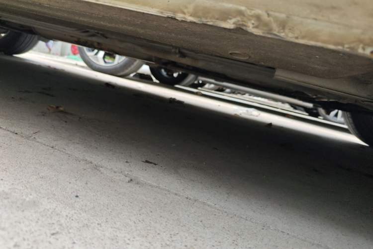 Used Nissan Tiida 2011 1.6L CVT Smart Version Chassis Front Right