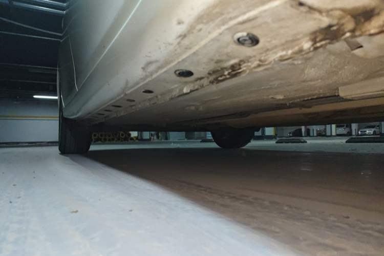 Used Nissan Tiida 2011 1.6L CVT Comfort Model Chassis Front Right
