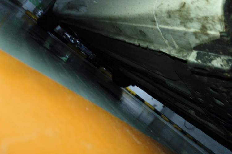 Used Nissan Tiida 2011 1.6L CVT Smart Version Chassis Front Right