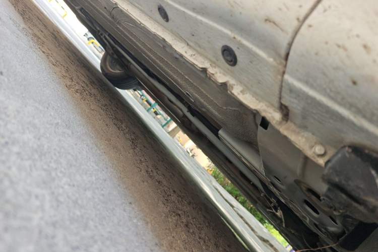 Used Nissan Tiida 2011 1.6L CVT Smart Version Chassis Front Right