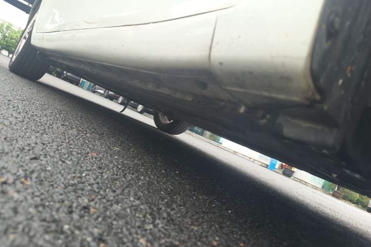 Used Nissan Tiida 2011 1.6T M-CVT Dynamic Edition Chassis Front Right
