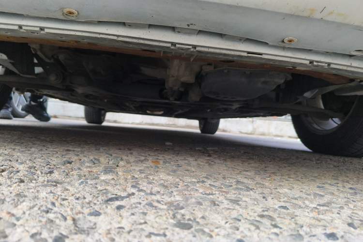 Used Nissan Tiida 2011 1.6L CVT Smart Version Chassis Front