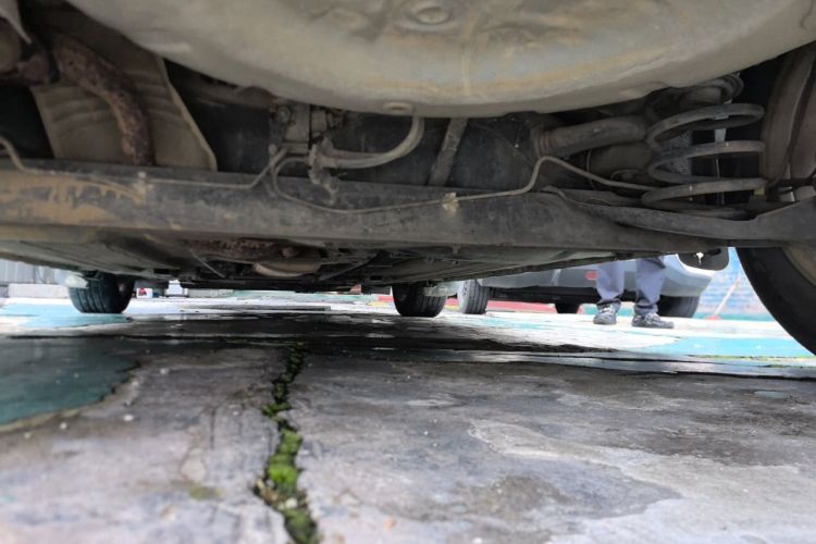 Used Nissan Tiida 2011 1.6L CVT Luxury Edition Chassis Rear
