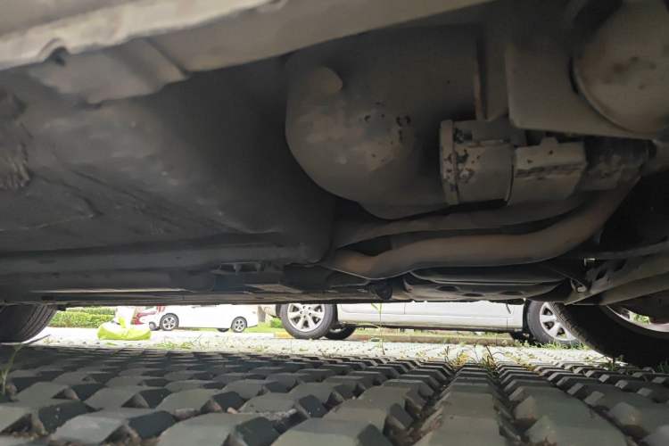 Used Nissan Tiida 2011 1.6L CVT Smart Version Chassis Rear Left