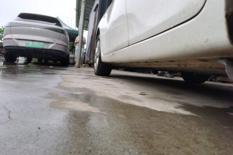 Used Nissan Tiida 2011 1.6L CVT Luxury Edition Chassis Rear Left
