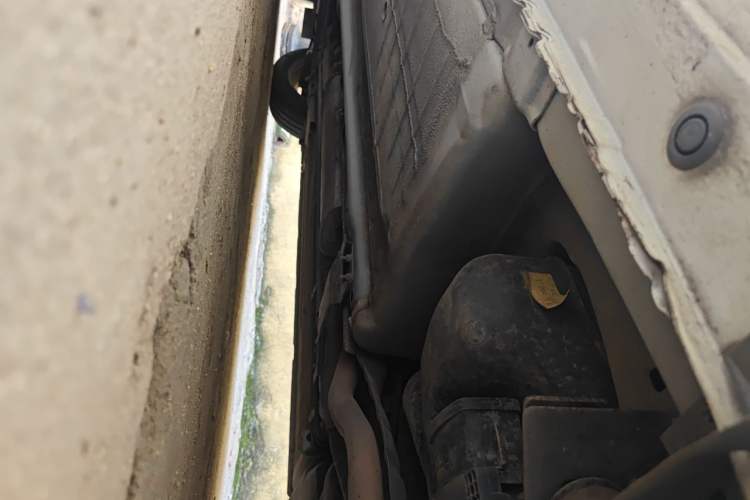 Used Nissan Tiida 2011 1.6L CVT Smart Version Chassis Rear Left