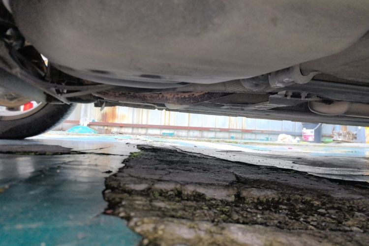 Used Nissan Tiida 2011 1.6L CVT Luxury Edition Chassis Rear Right