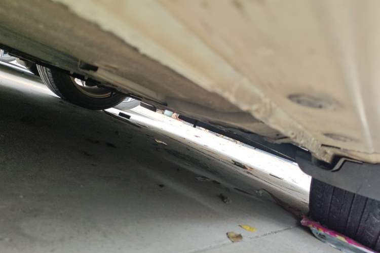 Used Nissan Tiida 2011 1.6L CVT Smart Version Chassis Rear Right