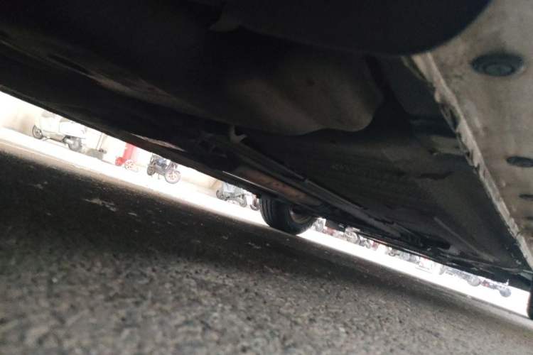 Used Nissan Tiida 2011 1.6L CVT Smart Version Chassis Rear Right