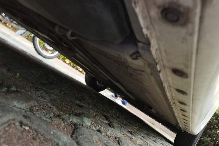 Used Nissan Tiida 2011 1.6L CVT Comfort Model Chassis Rear Right