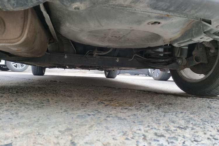 Used Nissan Tiida 2011 1.6L CVT Smart Version Chassis Rear