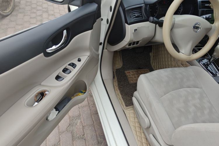 Used Nissan Tiida 2011 1.6L CVT Comfort Model Driver Seat