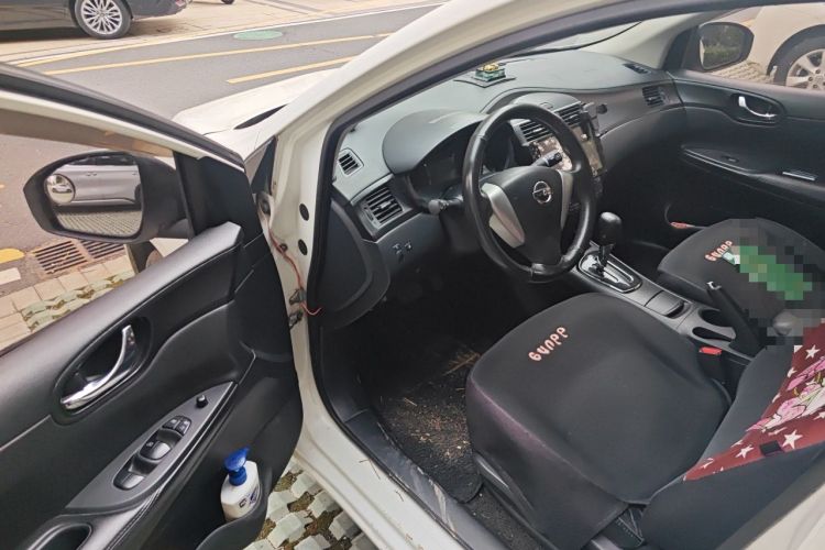 Used Nissan Tiida 2011 1.6L CVT Smart Version Driver Seat