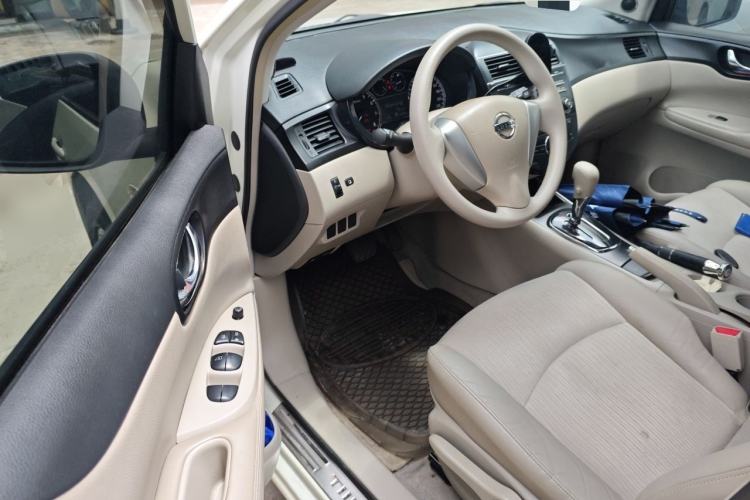 Used Nissan Tiida 2011 1.6L CVT Smart Version Driver Seat