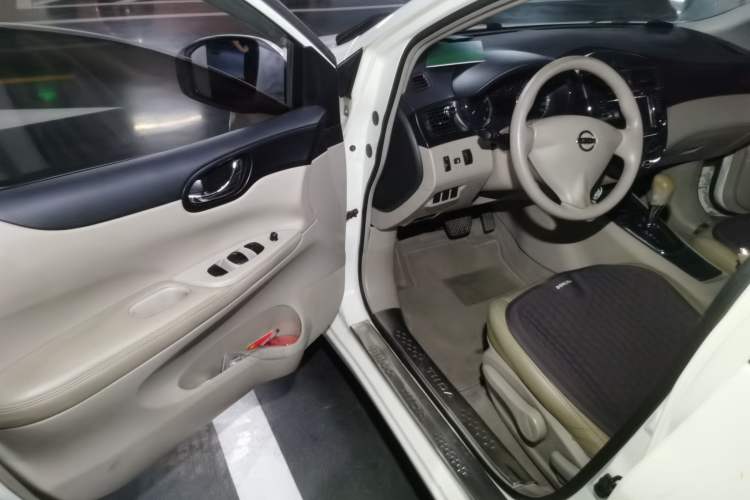 Used Nissan Tiida 2011 1.6L CVT Comfort Model Driver Seat