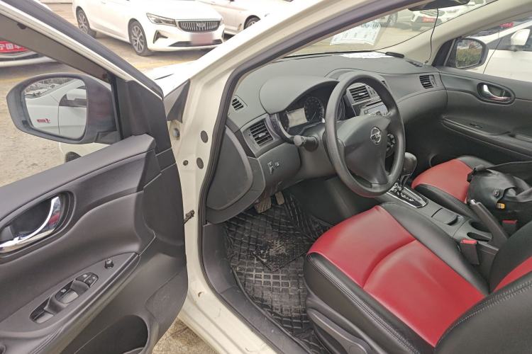 Used Nissan Tiida 2011 1.6L CVT Comfort Model Driver Seat