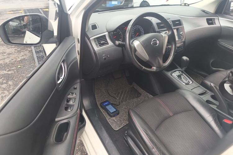 Used Nissan Tiida 2011 1.6T M-CVT Dynamic Edition Driver Seat