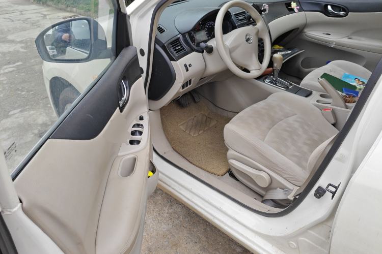 Used Nissan Tiida 2011 1.6L CVT Comfort Model Driver Seat