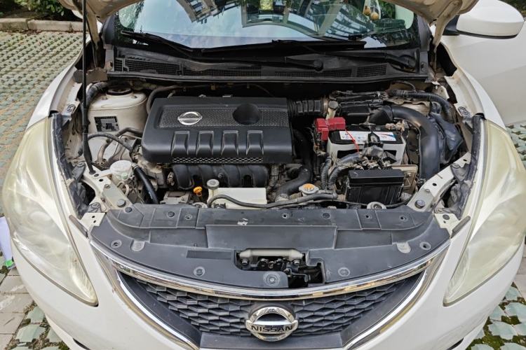 Used Nissan Tiida 2011 1.6L CVT Smart Version Engine Bay