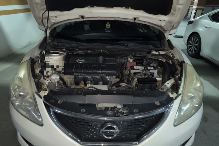 Used Nissan Tiida 2011 1.6L CVT Smart Version Engine Bay