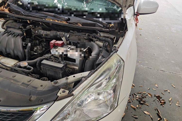 Used Nissan Tiida 2011 1.6L CVT Comfort Model Engine Bay Left