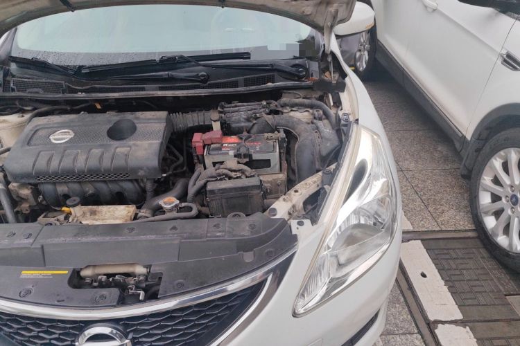 Used Nissan Tiida 2011 1.6L CVT Smart Version Engine Bay Left