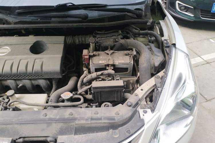 Used Nissan Tiida 2011 1.6L Manual Smart Version Engine Bay Left