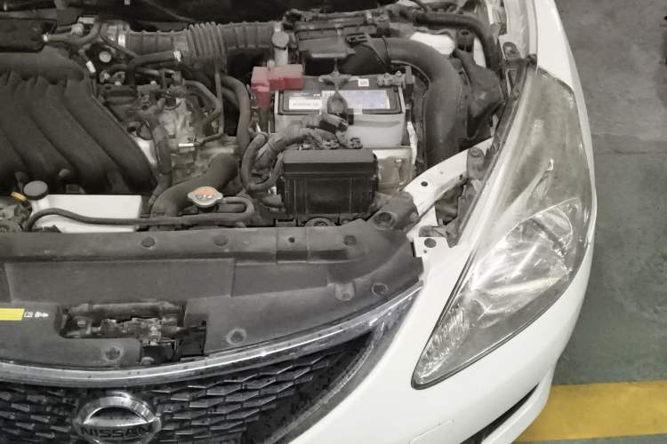 Used Nissan Tiida 2011 1.6L CVT Comfort Model Engine Bay Left