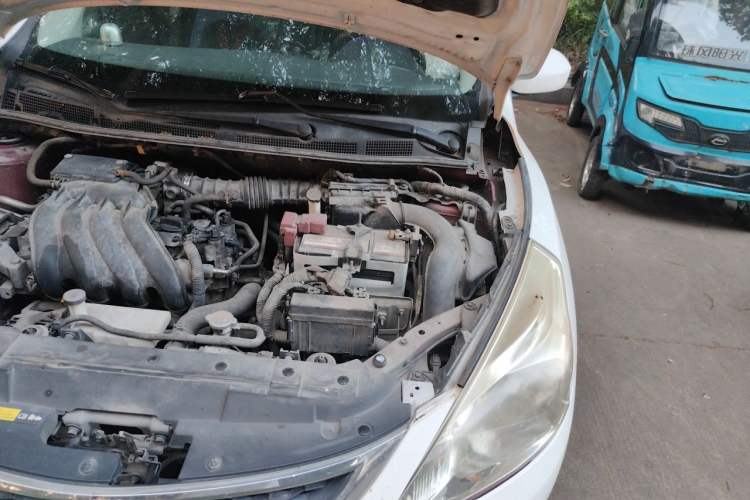Used Nissan Tiida 2011 1.6L CVT Comfort Model Engine Bay Left