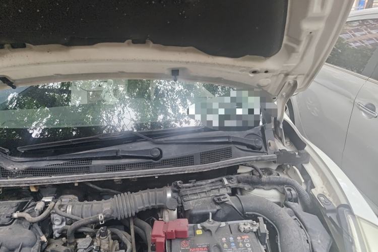 Used Nissan Tiida 2011 1.6L CVT Comfort Model Engine Bay Left