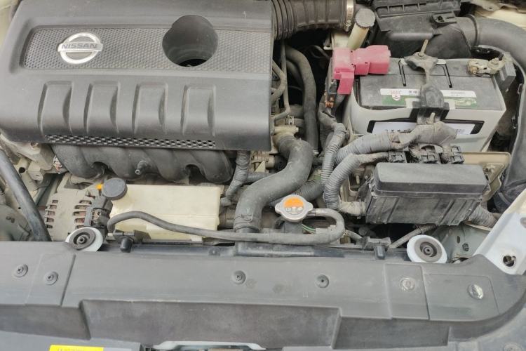 Used Nissan Tiida 2011 1.6L CVT Smart Version Engine Bay