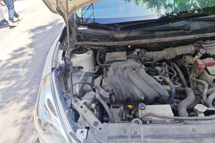 Used Nissan Tiida 2011 1.6L CVT Comfort Model Engine Bay Right