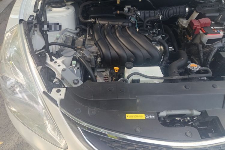 Used Nissan Tiida 2011 1.6L CVT Comfort Model Engine Bay Right
