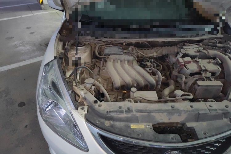 Used Nissan Tiida 2011 1.6L CVT Comfort Model Engine Bay Right