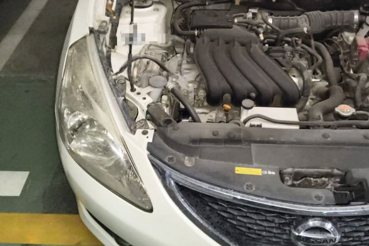 Used Nissan Tiida 2011 1.6L CVT Comfort Model Engine Bay Right