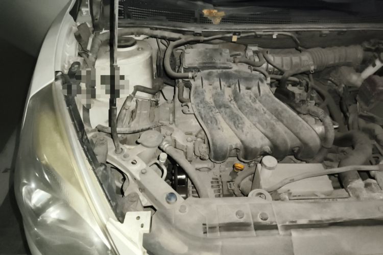 Used Nissan Tiida 2011 1.6L CVT Comfort Model Engine Bay Right