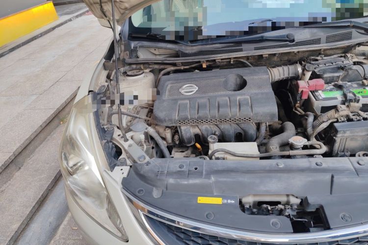 Used Nissan Tiida 2011 1.6L CVT Smart Version Engine Bay Right