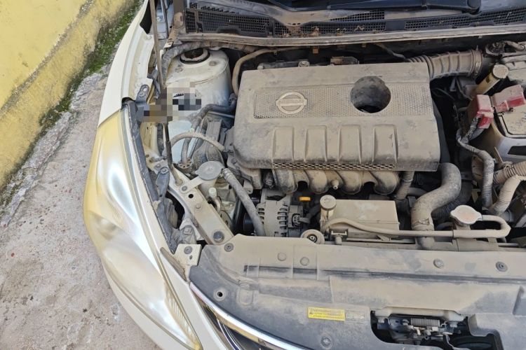 Used Nissan Tiida 2011 1.6L CVT Smart Version Engine Bay Right