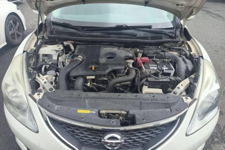 Used Nissan Tiida 2011 1.6T M-CVT Dynamic Edition Engine Bay