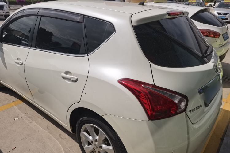 Used Nissan Tiida 2011 1.6L CVT Comfort Model Exterior 4