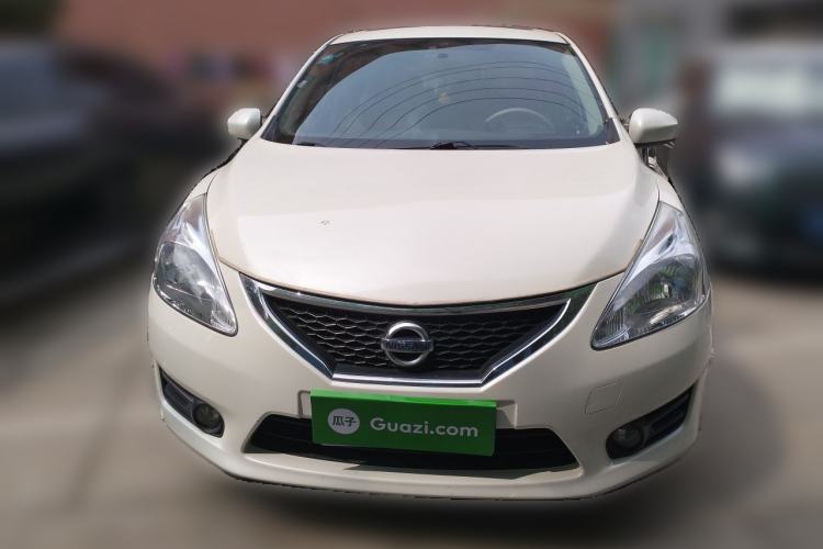 Used Nissan Tiida 2011 1.6L Manual Smart Version Front