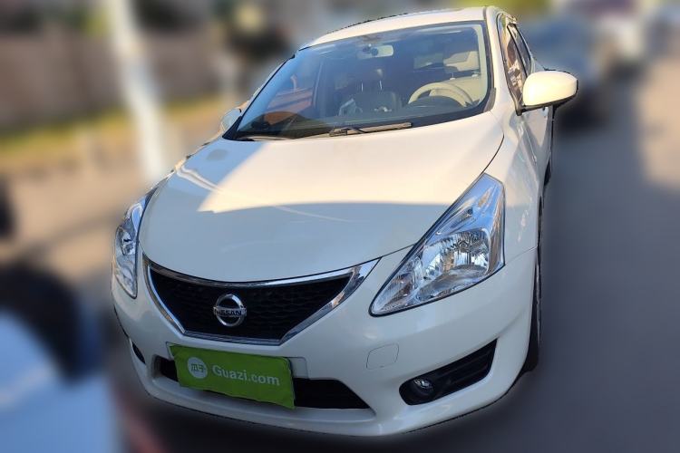 Used Nissan Tiida 2011 1.6L CVT Smart Version Front