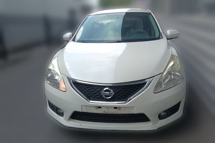 Used Nissan Tiida 2011 1.6L CVT Smart Version Front
