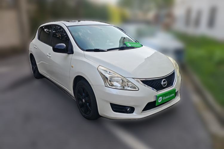 Used Nissan Tiida 2011 1.6L CVT Comfort Model Front Right 45 Deg