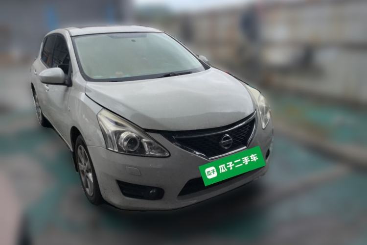 Used Nissan Tiida 2011 1.6L CVT Luxury Edition Front Right 45 Deg