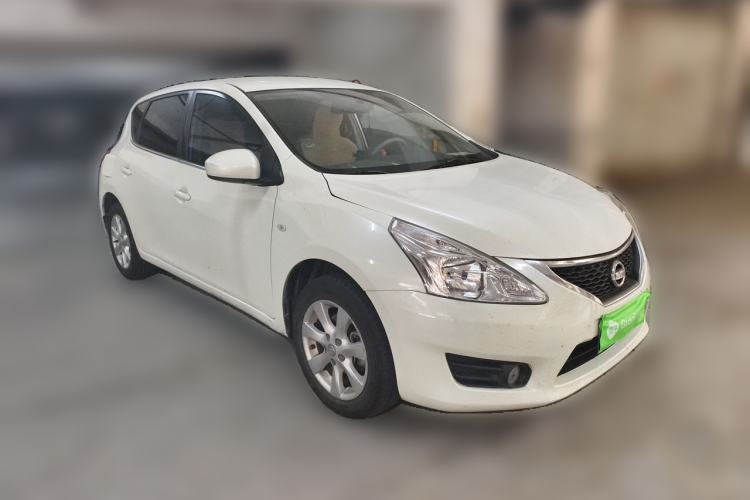Used Nissan Tiida 2011 1.6L CVT Comfort Model Front Right 45 Deg