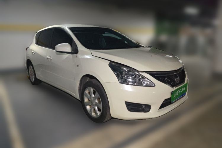 Used Nissan Tiida 2011 1.6L CVT Comfort Model Front Right 45 Deg